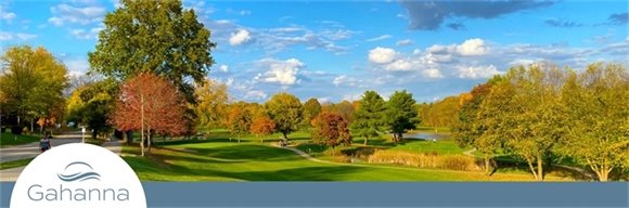 Gahanna golf course photo where trees are starting to change colors for fall