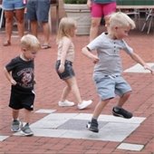 Kids dancing at Creekside Live