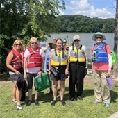 Senior citizens at Alum Creek for a kayaking trip